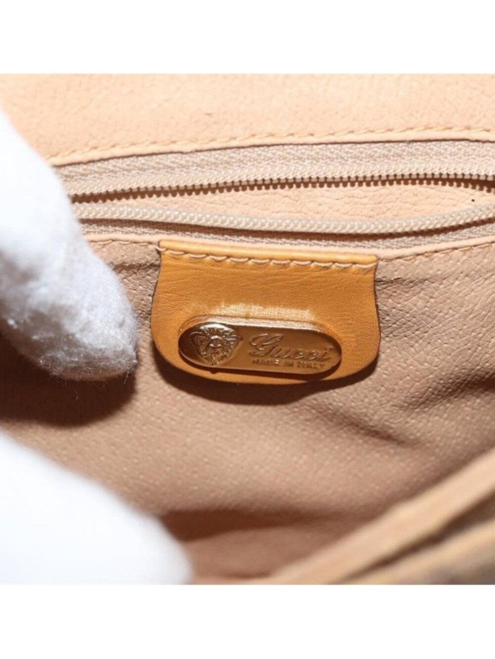 Authentic GUCCI Micro GG Supreme Shoulder Bag PVC Beige Gold 007 92 5548 - Picture 7 of 16